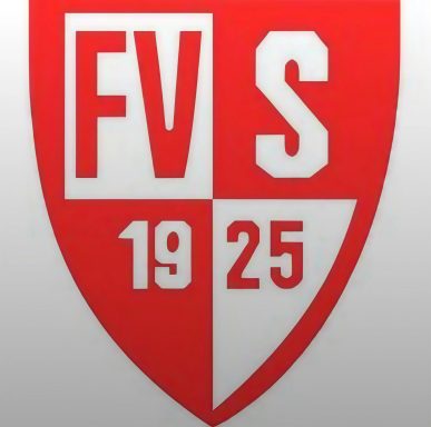 Wappen des FV S, rot-weiße Farben, mit der Jahreszahl 1925.